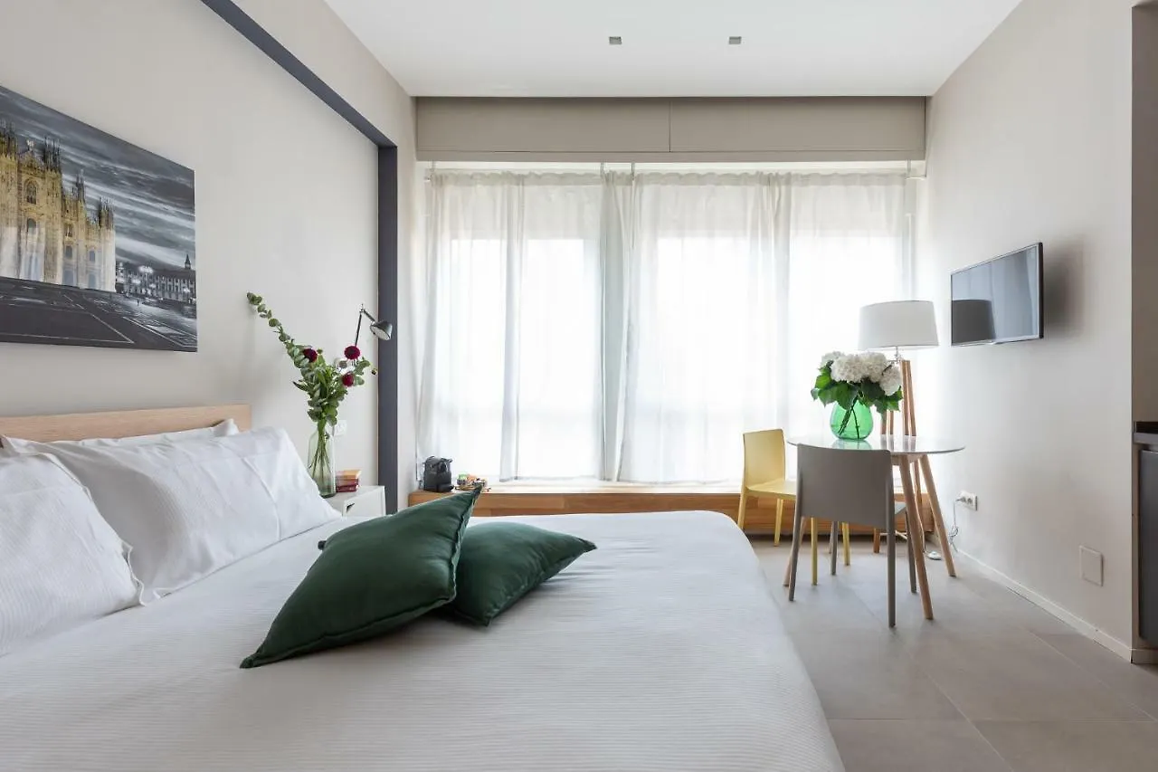 BePlace Garibaldi Suites Milano 0*,  Italia